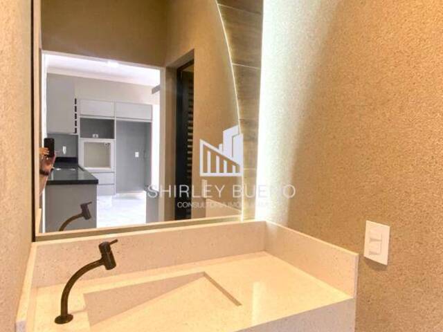 #196 - Casa para Venda em São José do Rio Preto - SP