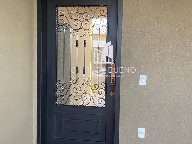 #196 - Casa para Venda em São José do Rio Preto - SP