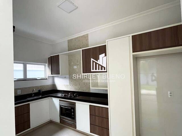 Casa para Venda em São José do Rio Preto - 3